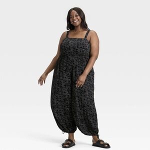 UNIVERSAL THREAD WOMENS XXL BLACK & WHITE FLORAL BOHO DOTTED PAISLEY JUMPSUIT RO